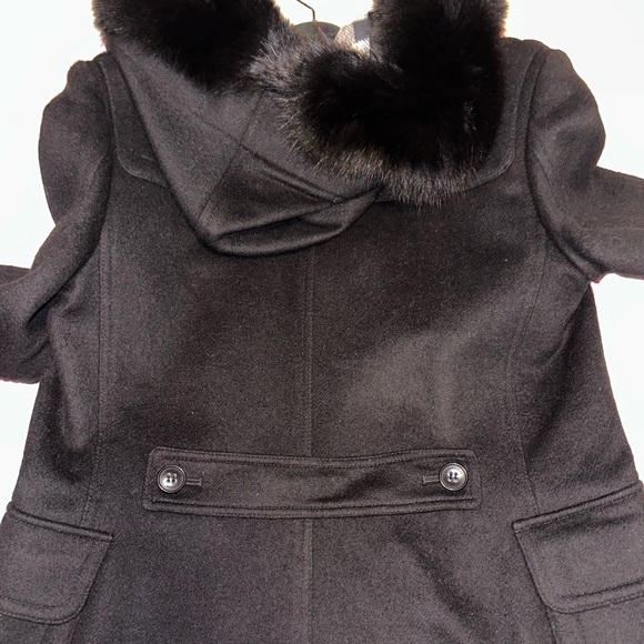 Authentic  Burberry  duffle coat - like new - Picture 8 of 8